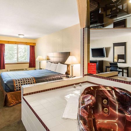 Rodeway Inn Coeur D'Alene Buitenkant foto