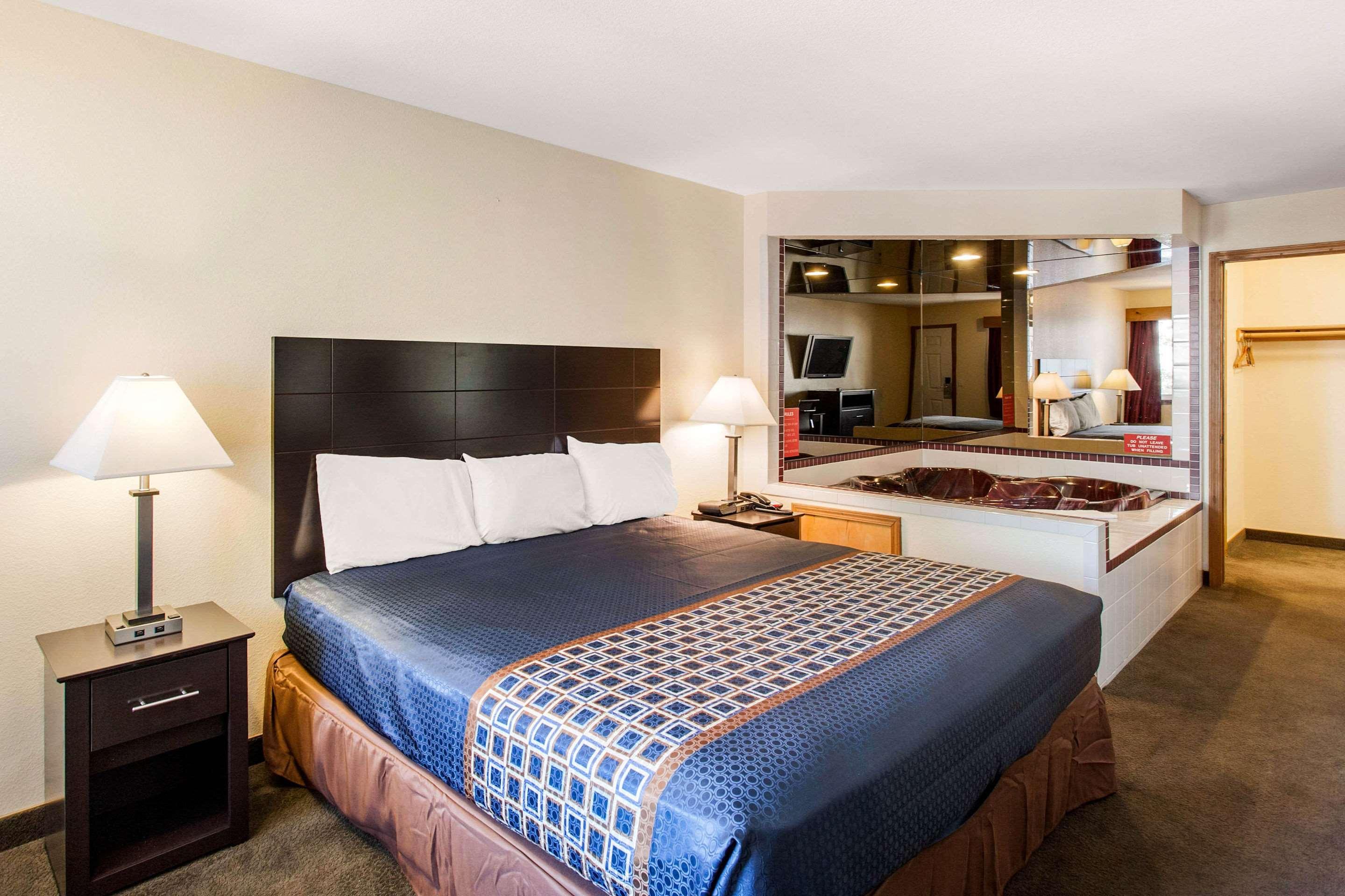 Rodeway Inn Coeur D'Alene Buitenkant foto
