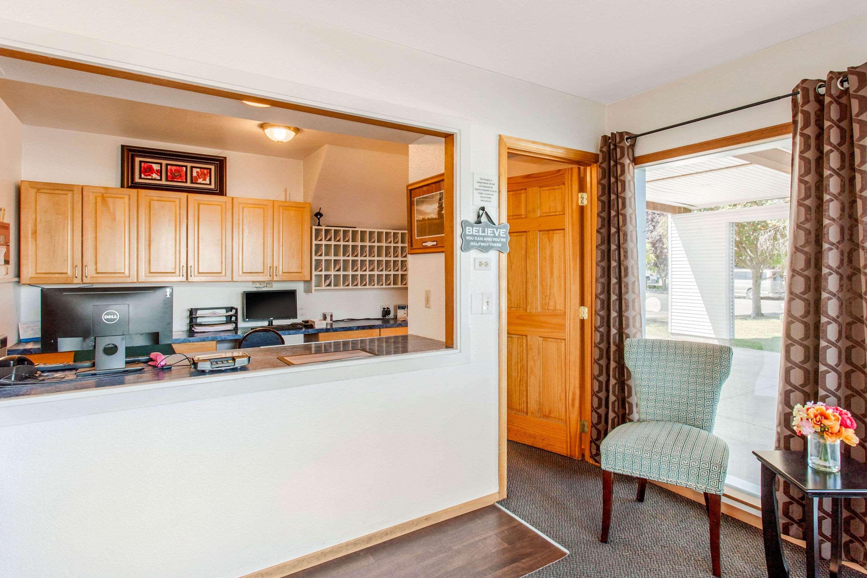 Rodeway Inn Coeur D'Alene Buitenkant foto