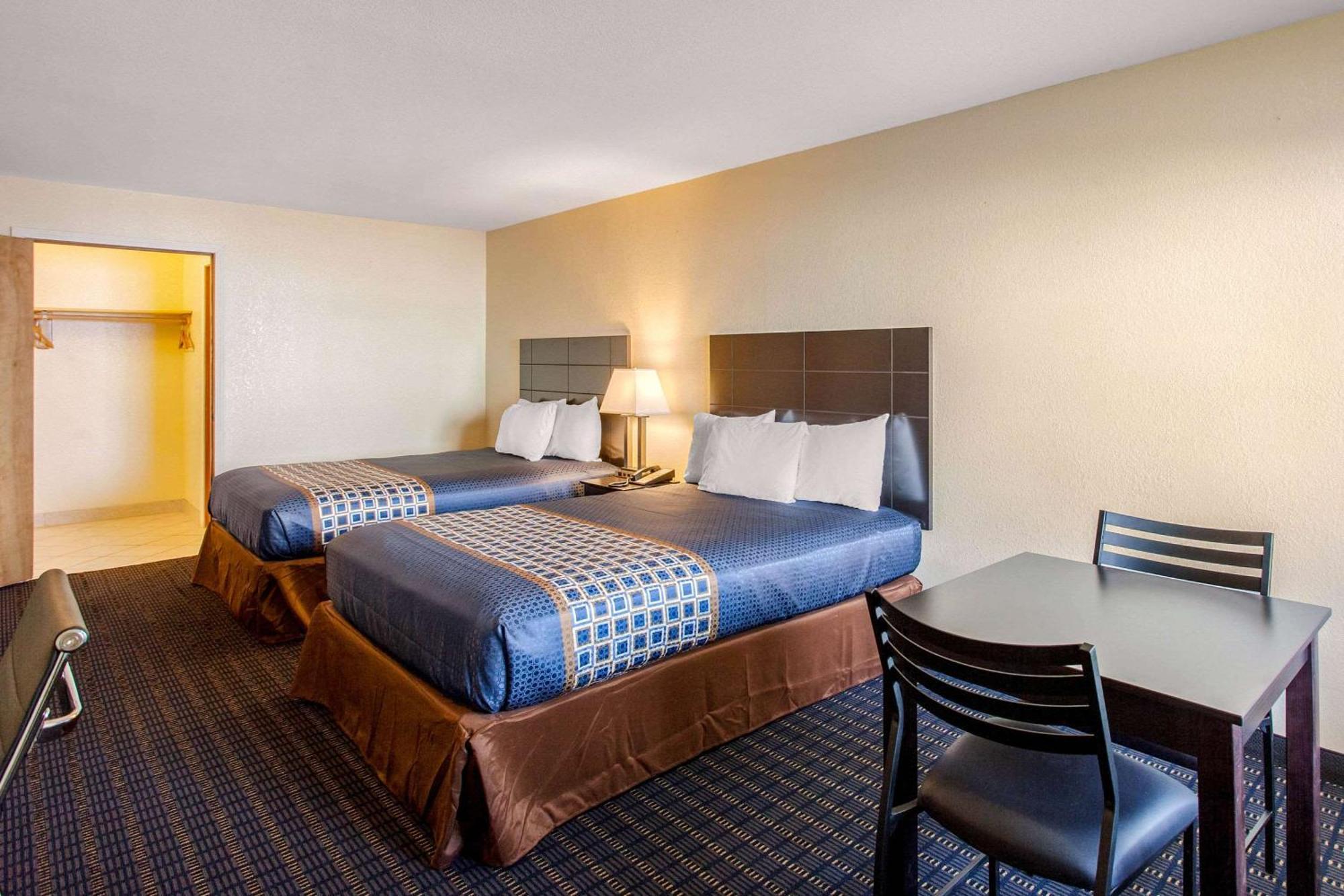 Rodeway Inn Coeur D'Alene Buitenkant foto